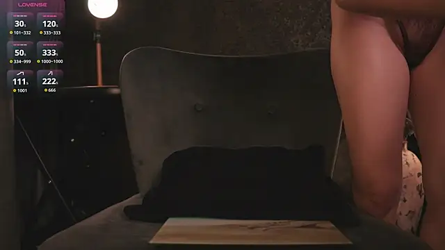 NikaPixel's Live XXX Chat