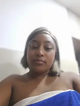 Adelehottman's Live XXX Chat