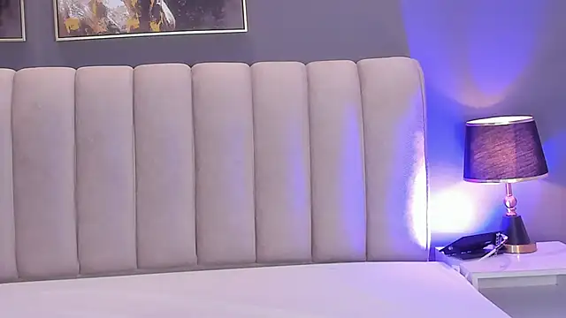 VaniaRouse – Naživo XXX chat