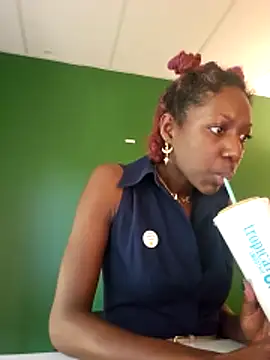 oliviaprettypussy webkamerás műsora