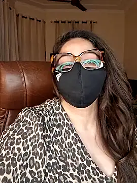 SEXY-Sardarni: απευθείας συνομιλία ΧΧΧ