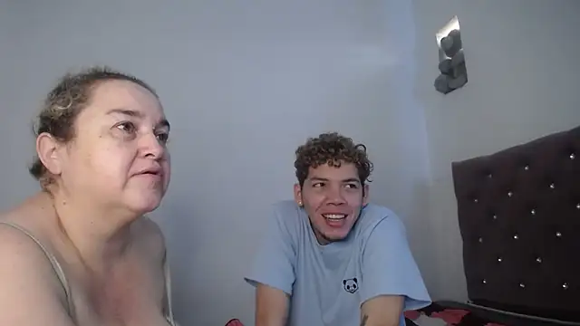 Živý XXX chat brutal_dirty_sex