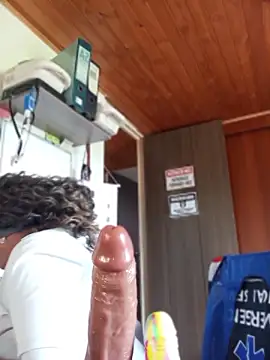 Pokazy przed kamerką – Ivon_C