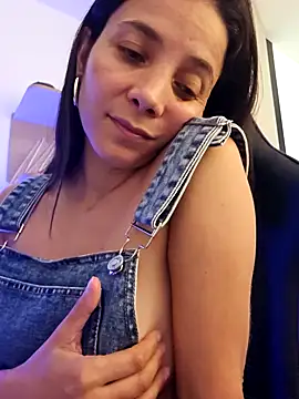 miaeyex live XXX chat