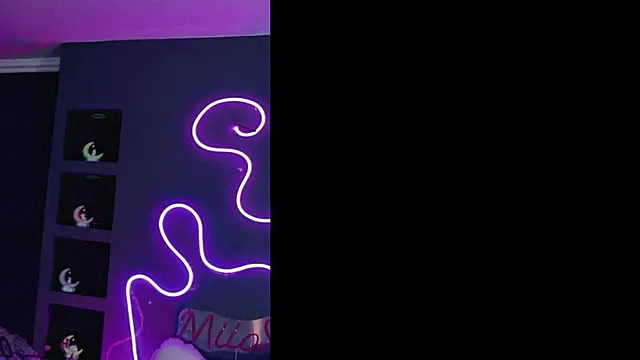 miia__baker Chat XXX live