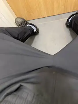 Frankieyyy1 Webcam Show