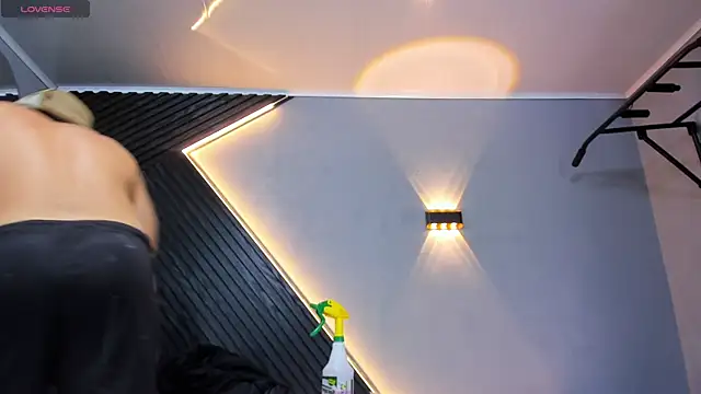 Horny_nick18 在線直播表演