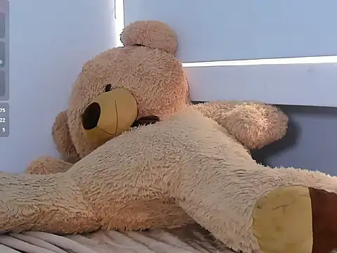 angelyn_ruizz Webcam Show