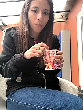 ValentinaRivers 라이브 XXX 채팅