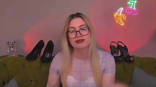 แชท XXX สดของ blonde_angell