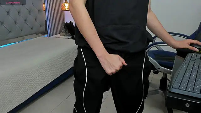 XXX chat uživo modela SamBlack_