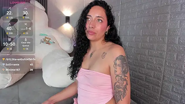 Magic_ivone's Live XXX Chat