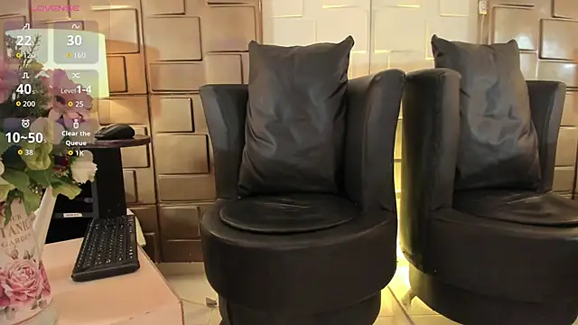 NaomyRiveraのライブXXXチャット