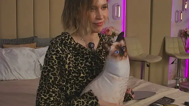 XXX chat uživo modela AgathaLevine