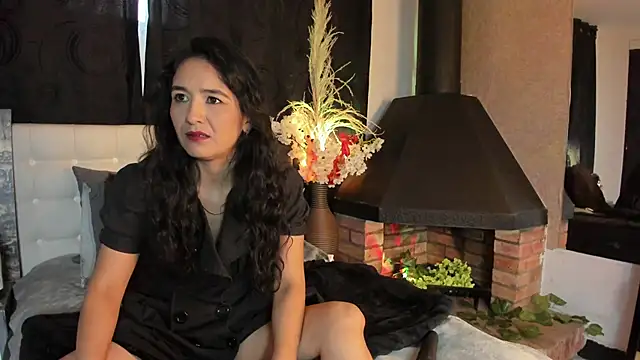 XXX chat uživo modela Vicky_Angeel