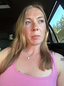 Pokazy przed kamerką – BunnyDiamond1