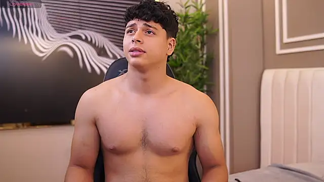 Chat +18 de Ethan_occonor ao vivo