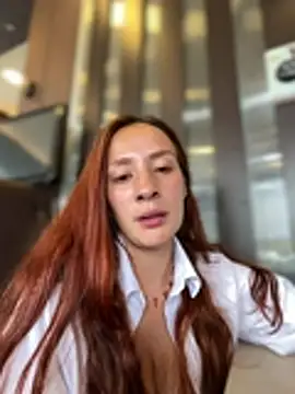 Show modela Samyra_Biker12 na web-kameri