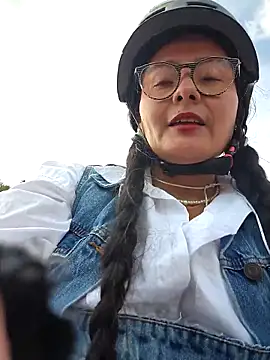 bellapaty live XXX chat