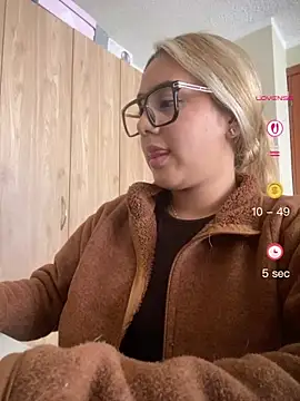 Miabonnett_ Live XXX Chat