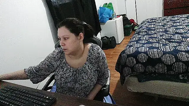 GlitterAuburn's Webcam Show