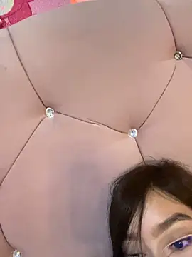 Miakittyyy: απευθείας συνομιλία ΧΧΧ