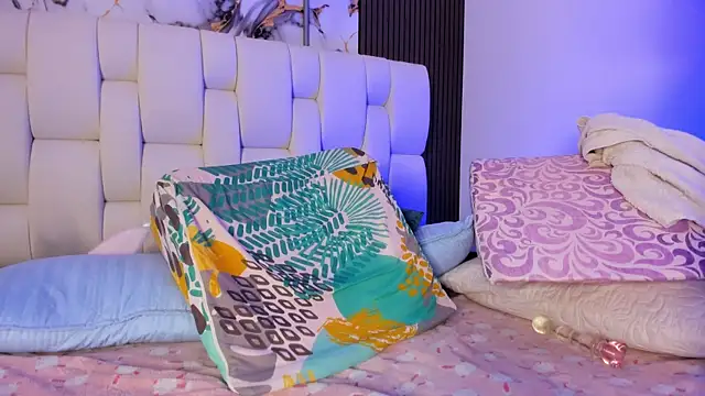 alisstarr's Webcam Show