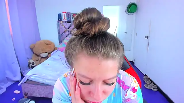 Luna_AnalyaのライブXXXチャット