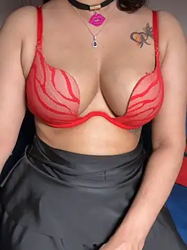 Chat +18 de Squirt_Queen_X ao vivo