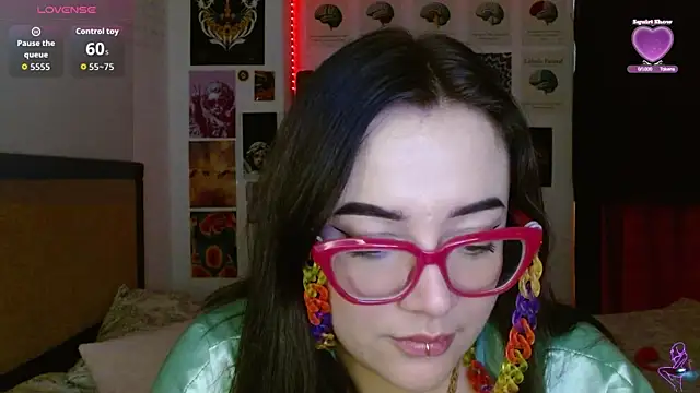 Chat +18 de Nova-Satela ao vivo