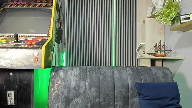 Chat +18 de chris_gold_ ao vivo