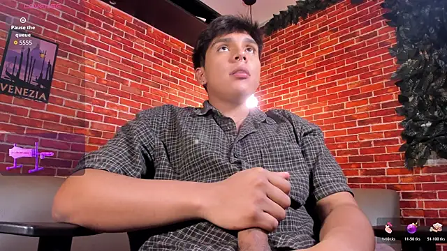 Thiago_Kozak: онлайн-секс-чат