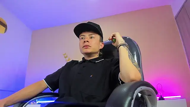 Nascary_Fox Live XXX-chat