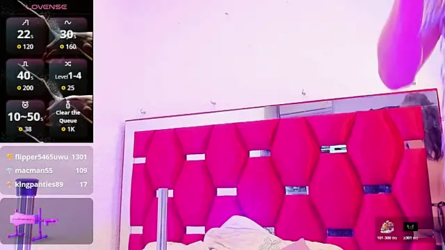 VALERIAQUEENTS__ 现场XXX聊天