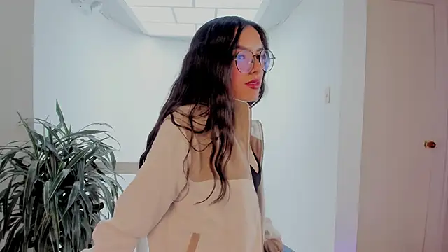 Živý XXX chat eimi_rosse18