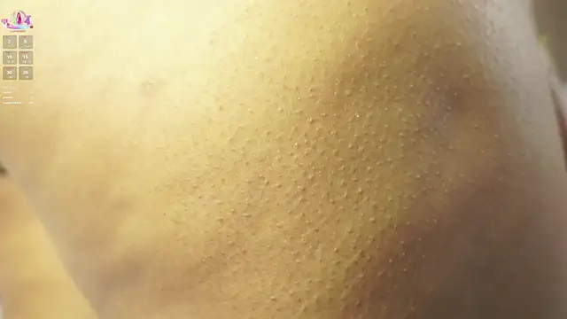 CanelaHotxのライブXXXチャット