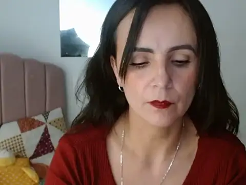 Juliana__lx: απευθείας συνομιλία ΧΧΧ