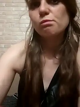 Sembang XXX Secara Langsung -MilfAnn-