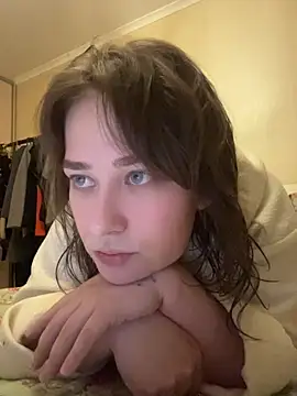 Show modela BettyRussian na web-kameri