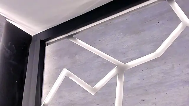 MILATEMPTRESS Adlı Modelin Canlı XXX Sohbeti