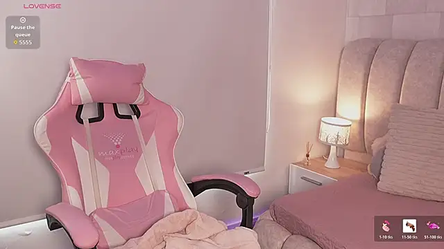 Alanna-Rosse's Live XXX Chat