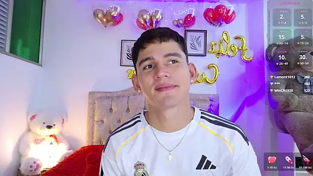 estebanperez_26's Live XXX Chat