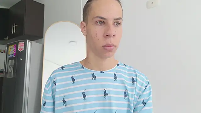 grey___27 Chat XXX in diretta