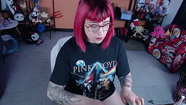 MissMiia2's Live XXX Chat