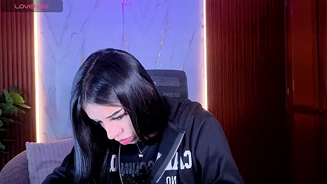 zoevg – Kamerová šou