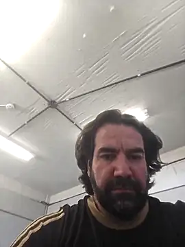 Chat +18 de MysterBearMG ao vivo