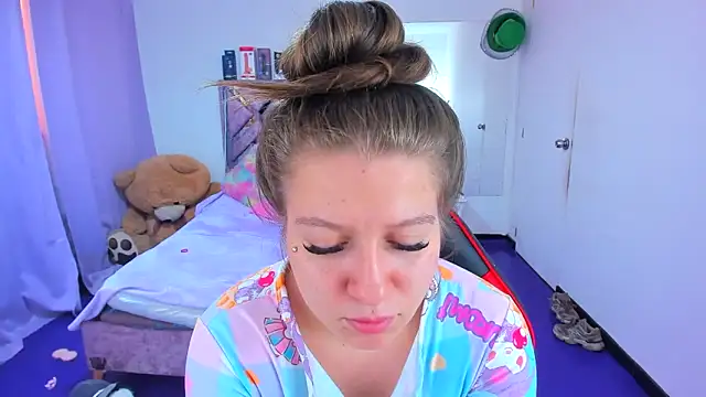 Luna_Analya Chat XXX in diretta