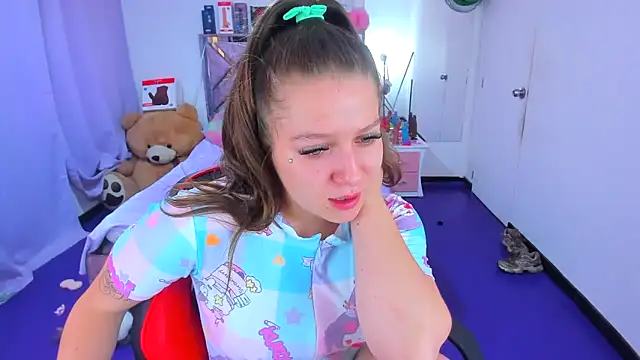 Živý XXX chat Luna_Analya