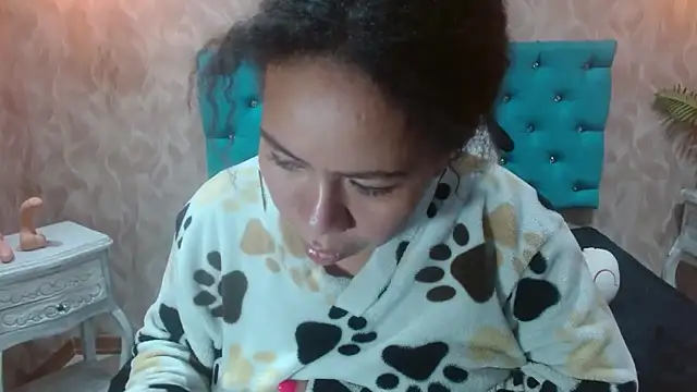 KeniaLovex Live XXX-chat