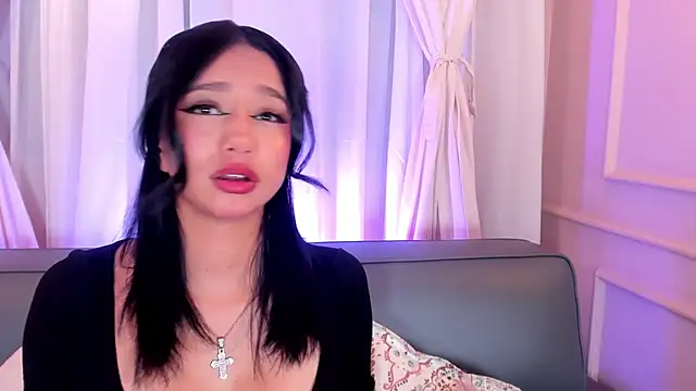 Czat XXX na żywo – alison_ferrera_